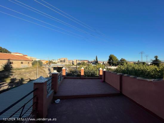 CASA CON PATIO EN EL CORAZON DE LA HUERTA DE MURCIA - MURCIA