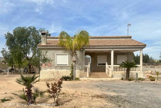 Oportunidad 3 Chalets juntos a la venta - ALICANTE