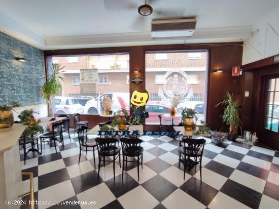 SE VENDE O ALQUILA BAR EN ZONA CAMPUS UNAMUNO - SALAMANCA