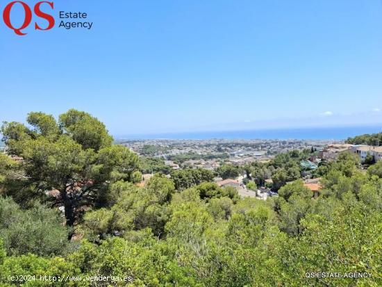 Terreno con vistas al mar y montaña en Segur de Calafell, Tarragona - TARRAGONA