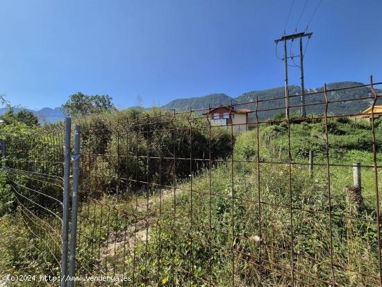  SE VENDE TERRENO URBANO EN SOPEÑANO - BURGOS 