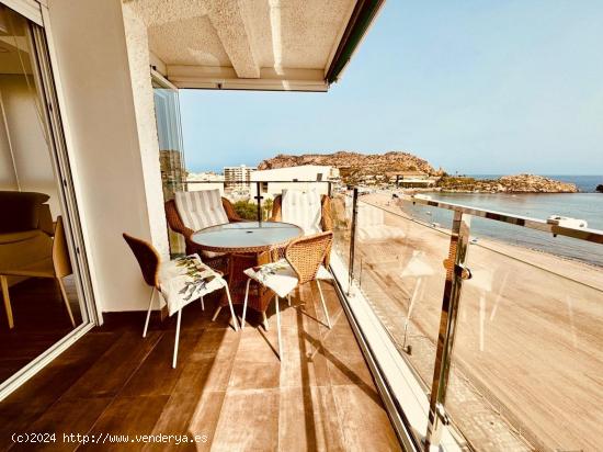 Exclusivo apartamento con vistas panorámicas a la bahia de Levante - MURCIA