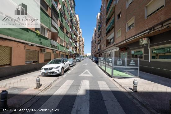 !!Plaza de garaje junto Plaza de Toros!! - GRANADA