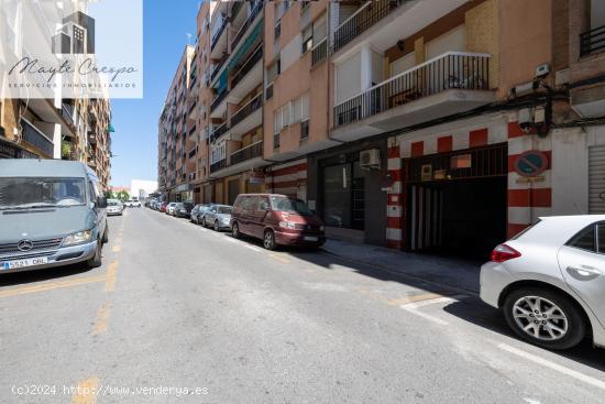 !!Plaza de garaje junto Plaza de Toros!! - GRANADA