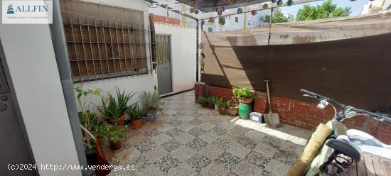 Casa en venta en La Plata - CADIZ