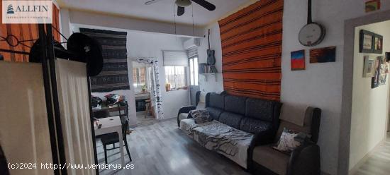 Casa en venta en La Plata - CADIZ