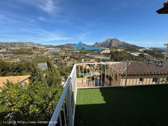 Villa a la venta en Urbanización Almedia, Callosa d'en Sarrià - ALICANTE