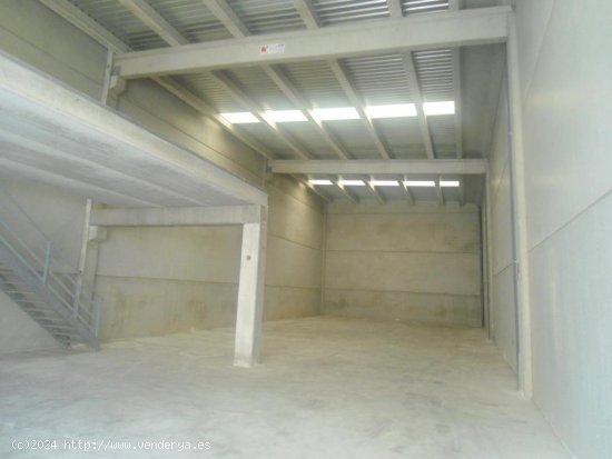  Nave industrial en venta  en Constanti - Tarragona 