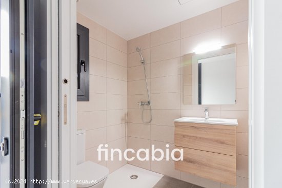 Unifamiliar adosada en venta  en Sils - Girona