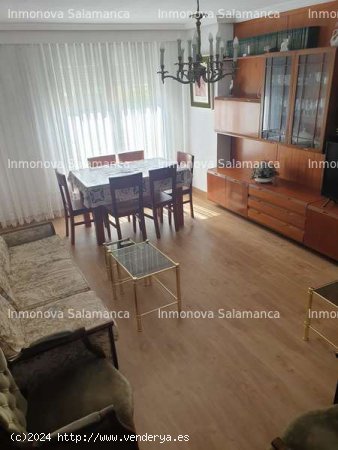 Salamanca ( Centro- Plaza Mayor - Gran Vía ); 4d, 2wc. SS.CC.  1200€ - Salamanca