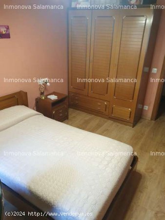 Salamanca ( Centro- Plaza Mayor - Gran Vía ); 4d, 2wc. SS.CC.  1200€ - Salamanca