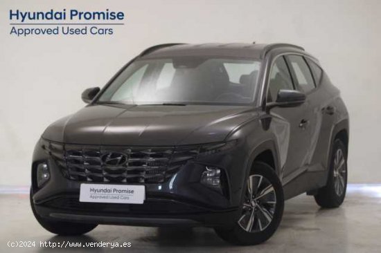  Hyundai Tucson ( 1.6 TGDI Maxx 4x2 )  - Granada 