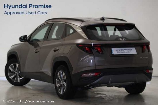 Hyundai Tucson ( 1.6 TGDI Maxx 4x2 )  - Granada