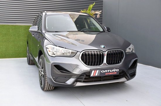 BMW X1 sDrive18d   Advantage, Head-up Display, Camara, Levas - Beniajan