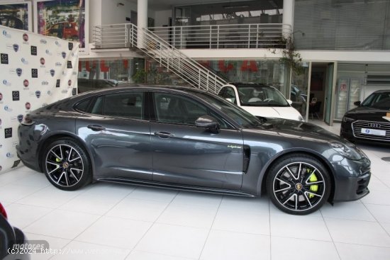 Porsche Panamera PANAMERA 4S E-HYBRID 560CV 5P de 2020 con 88.058 Km por 89.900 EUR. en Pontevedra