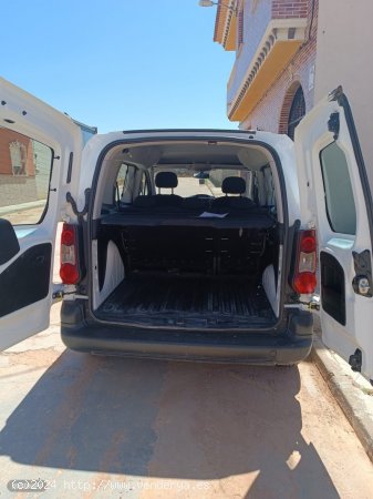 Citroen Berlingo Multispace BlueHDi 1.6 100 de 2017 con 189.000 Km por 9.000 EUR. en Cuenca