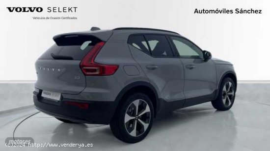 Volvo XC40 2.0 B3 PLUS DARK AUTO 163 5P de 2024 con 1 Km por 47.600 EUR. en Zaragoza