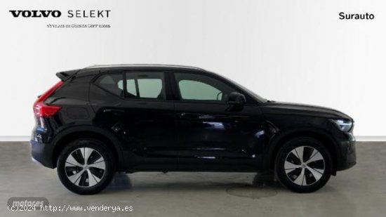 Volvo XC40 XC40 Core, T2 automatico, Gasolina de 2023 con 21.434 Km por 34.450 EUR. en Cadiz