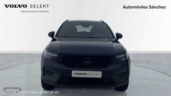 Volvo V 40 XC40 Black Edition Plus, B3 Mild hybrid, Gasolina de 2024 con 1 Km por 47.900 EUR. en Zar