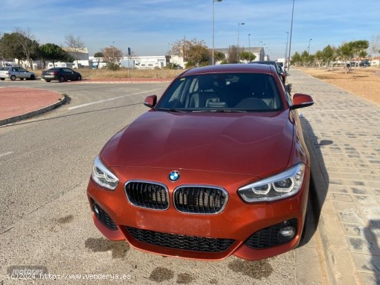 BMW Serie 1 120d de 2018 con 80.000 Km por 23.100 EUR. en Valencia