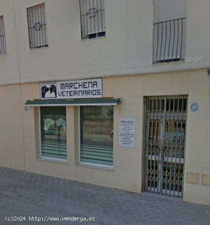 SE ALQUILA LOCAL COMERCIAL EN TRAVESÍA SAN IGNACIO - SEVILLA