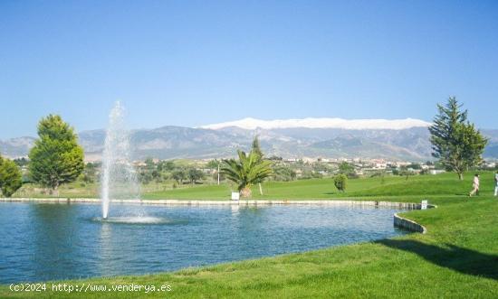  Suelo urbano consolidado junto al campo de golf de Las Gabias. - GRANADA 