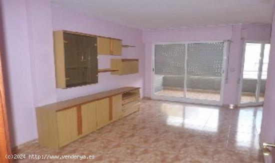 APARTAMENTO DE 2 DORMITORIOS PLAYA DEL ACEQUION - ALICANTE