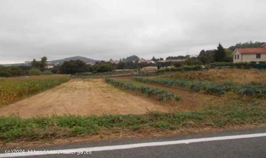  SUELO URBANIZABLE EN SANTIAGO DE COMPOSTELA - A CORUÑA 