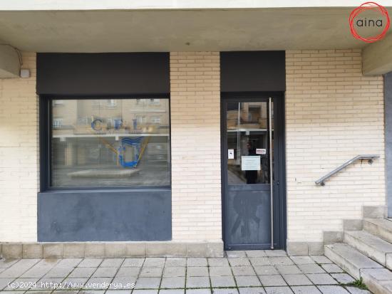  ¡EN VENTA! Local Comercial montado o Negocio en Zizur Mayor (Zona de Santa Cruz) - NAVARRA 