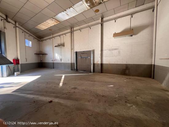  NAVE INDUSTRIAL CANTONERA DE VENTA EN SENTMENAT - BARCELONA 