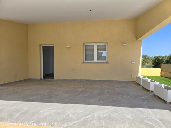 GRAN CHALET DE OBRA NUEVA EN UNA SOLA PLANTA SA RAPITA - BALEARES