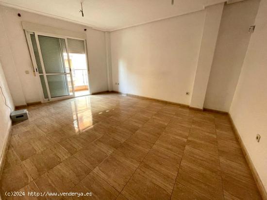 Piso en venta en el centro de Mazarrón - MURCIA