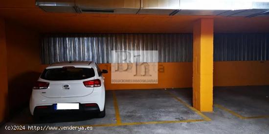 BLANHOGAR VENDE 5 PLAZAS DE GARAJE EN EL CENTRO - MALAGA