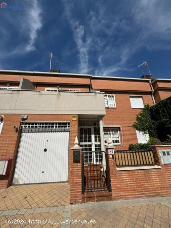 CHALET EN PARLA CON PISCINA INDIVIDUAL - MADRID