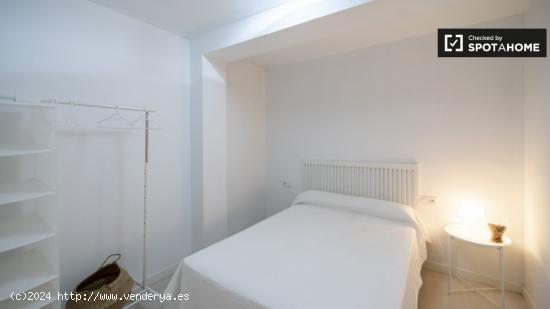 Apartamento de 2 dormitorios en alquiler en Valencia - VALENCIA