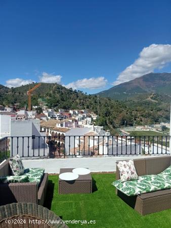 Espectacular Ático en Alquiler en el Encantador Pueblo de Benahavís, Costa del Sol. - MALAGA