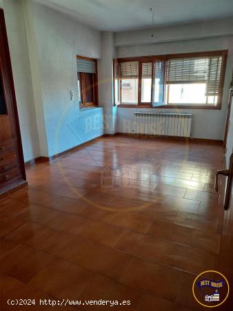 PISO EN VENTA CENTRICO - CUENCA