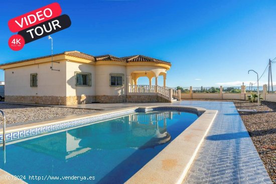 Villa en venta en Mutxamel (Alicante)