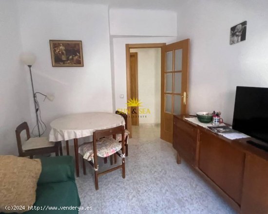 Apartamento en alquiler en Alicante (Alicante)