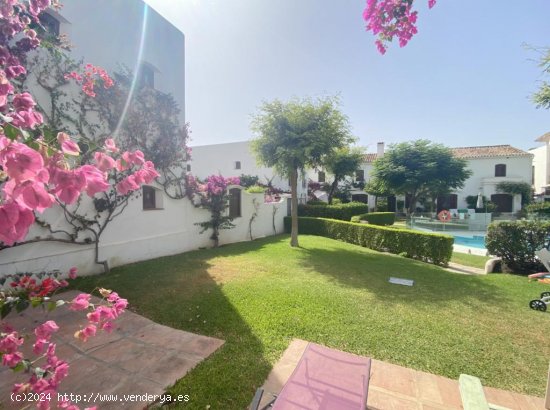 Casa en venta a estrenar en Estepona (Málaga)