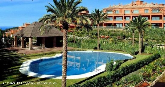 Piso en venta en Estepona (Málaga)