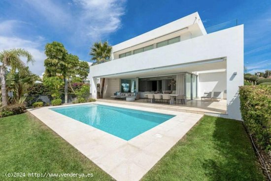 Villa en venta a estrenar en Marbella (Málaga)