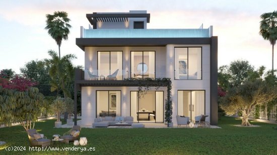  Villa en venta a estrenar en Estepona (Málaga) 