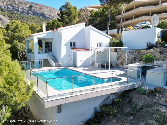 Villa en venta en Altea (Alicante)