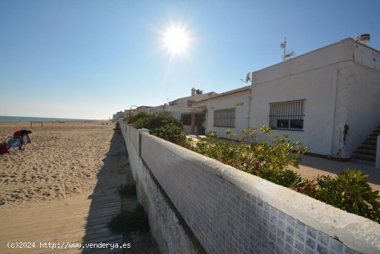 Villa en venta en Guardamar del Segura (Alicante)