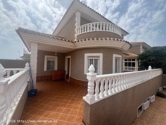 Casa en venta en Torrevieja (Alicante)