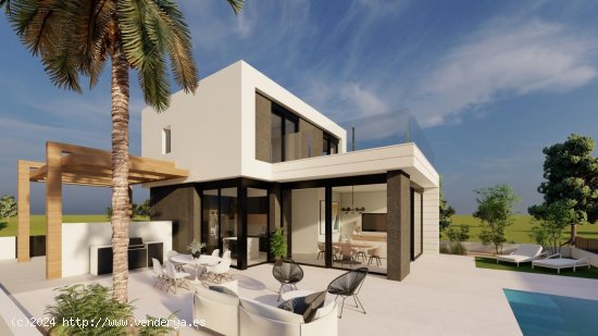 Villa en venta a estrenar en Pilar de la Horadada (Alicante)