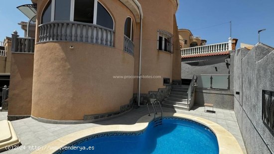 Villa en venta en Rojales (Alicante)