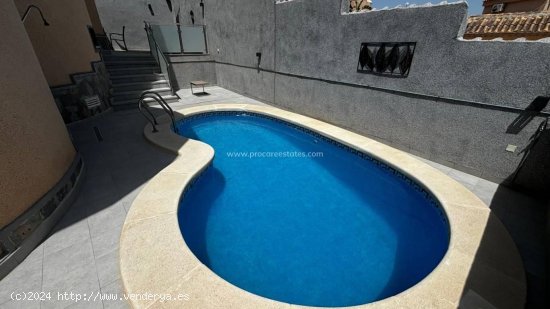 Villa en venta en Rojales (Alicante)