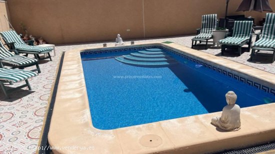 Villa en venta en Rojales (Alicante)